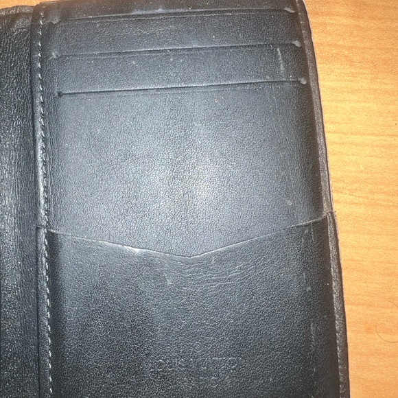 Loui Vuitton Card Holder Wallet - Picture 5 of 6
